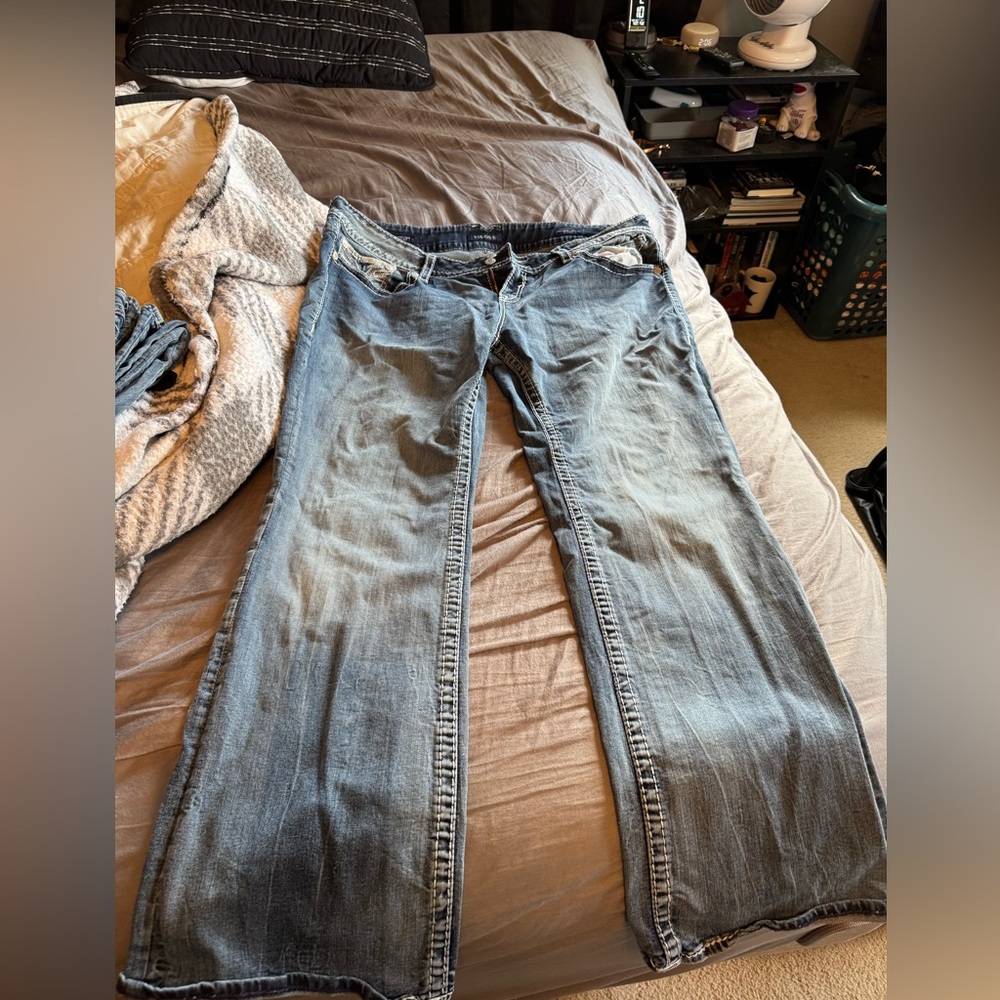 Women’s Vigoss Jeans
